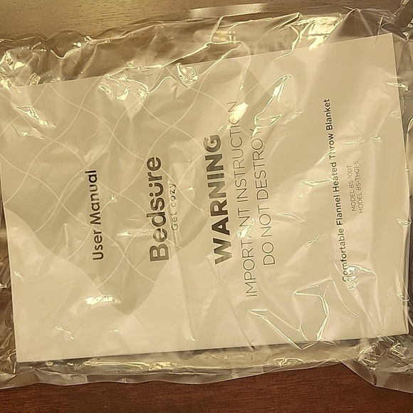 Black Heated Blanket New - Picture 14 of 15